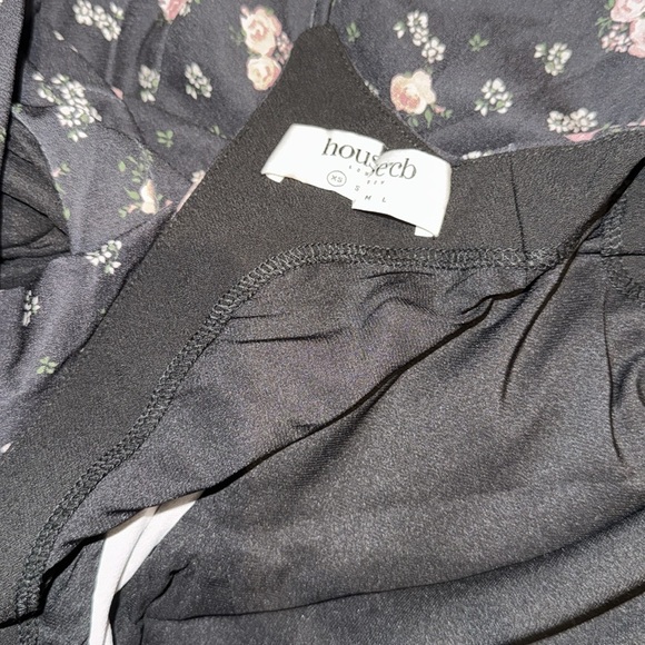 NWOT House Of CB Octavia Backless Dainty Floral Print Midi Dress Black Size XS - Picture 6 of 8